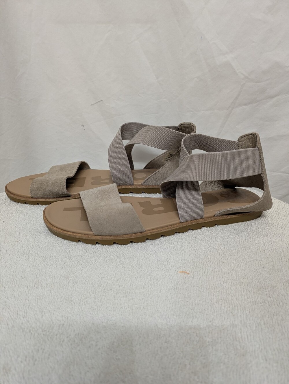 Sorel Taupe Suede Elastic Strap Comfort Sandals Women’s Size 9